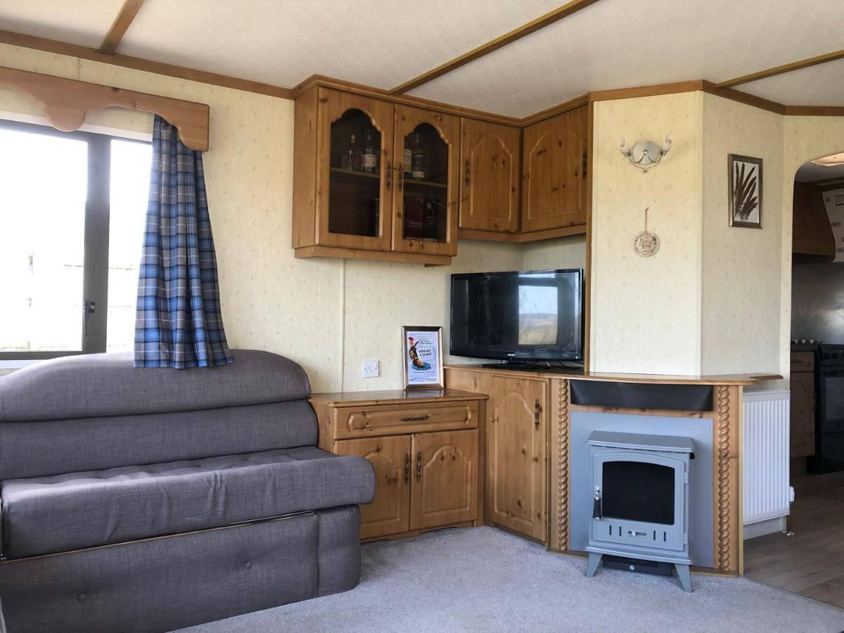 Lettoch Farm Holiday Home Dufftown Exterior photo